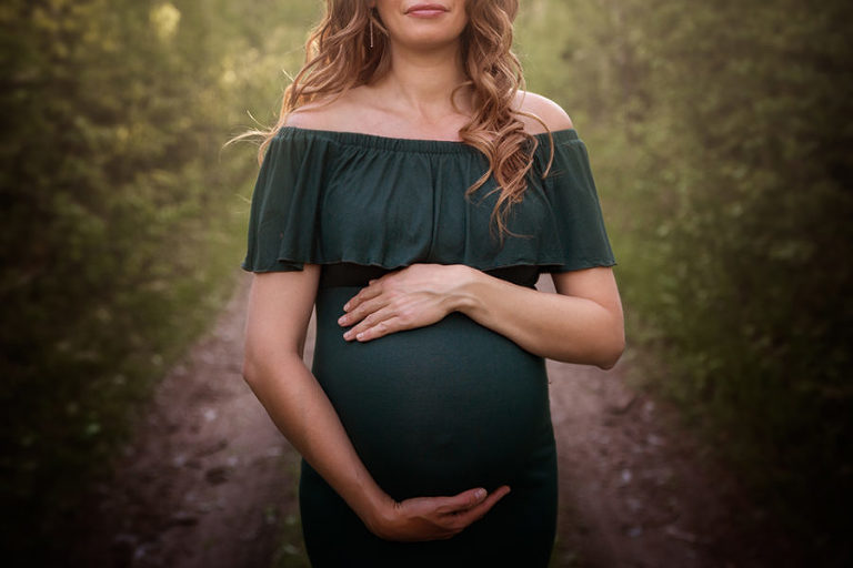 outdoor maternity photos, red deer maternity photographer, red deer newborn photographer, green gown